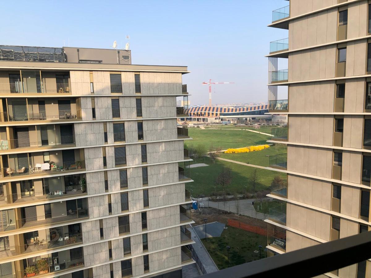 Ferienwohnung Loft With Terrace In Uptown Milan Near Rho Fiera Pero Exterior foto